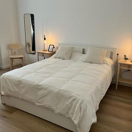 Suites Larios Rooms Малага Экстерьер фото