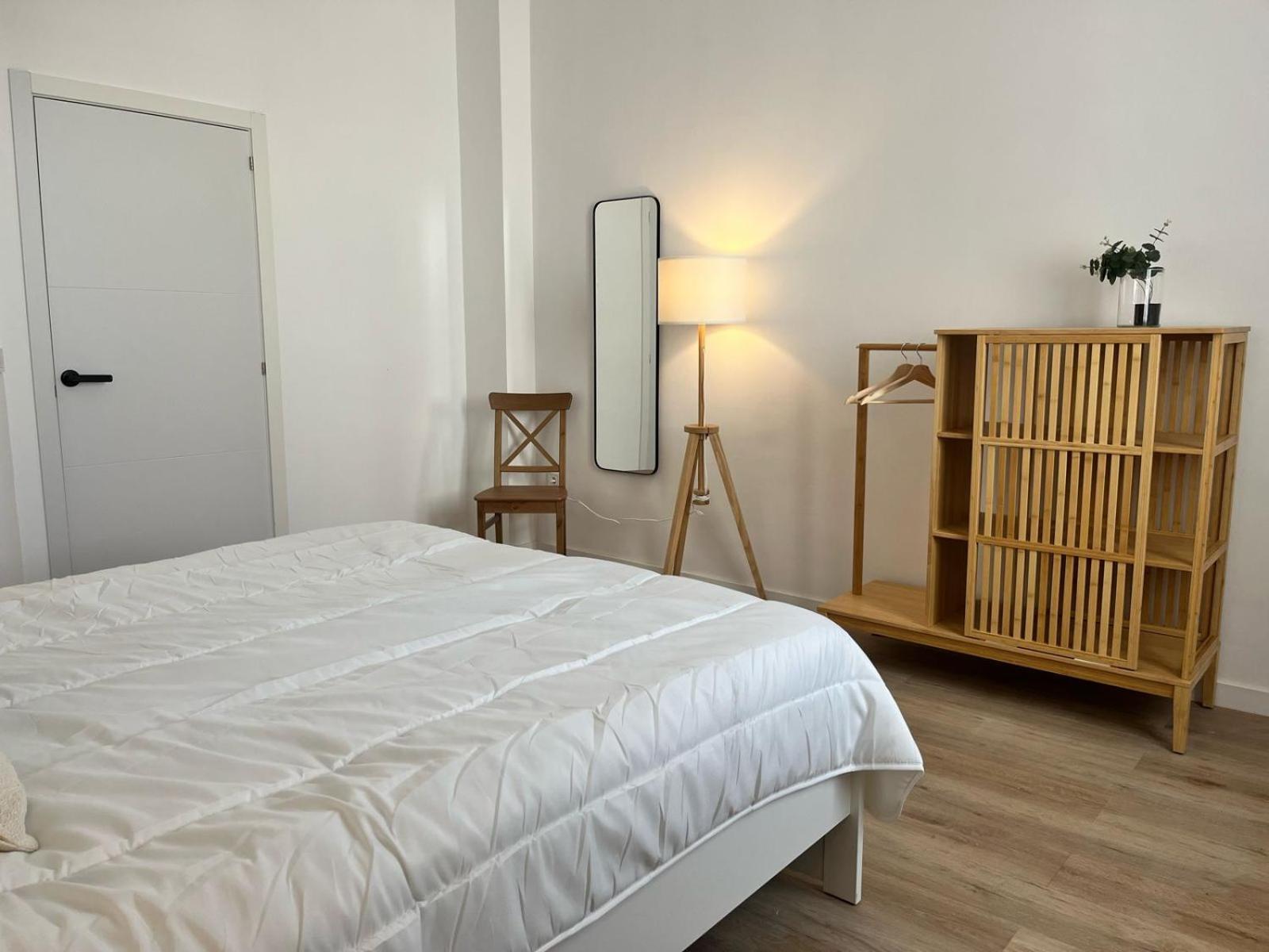 Suites Larios Rooms Малага Экстерьер фото